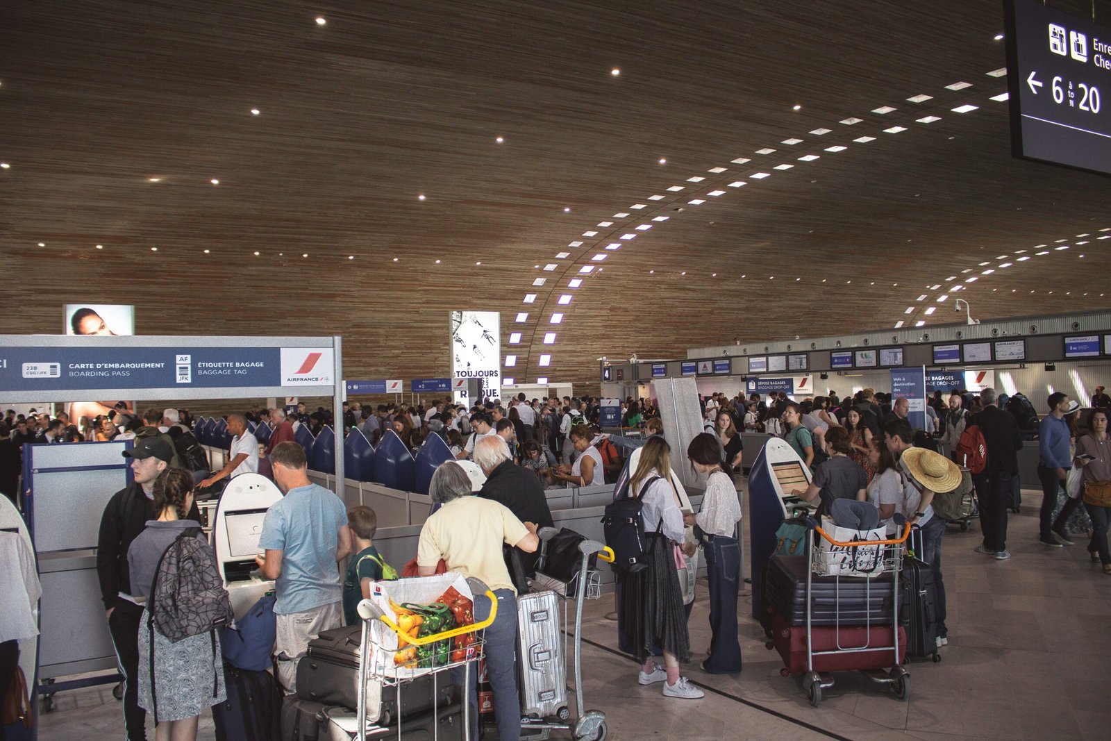 Airport baggage guide
